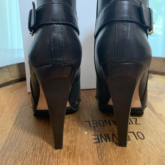Charles David NIB Biff Brown Leather High Heel Stud Buckle Platform Boots 6.5 B