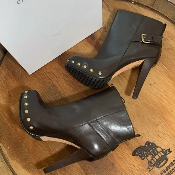 Charles David NIB Biff Brown Leather High Heel Stud Buckle Platform Boots 6.5 B