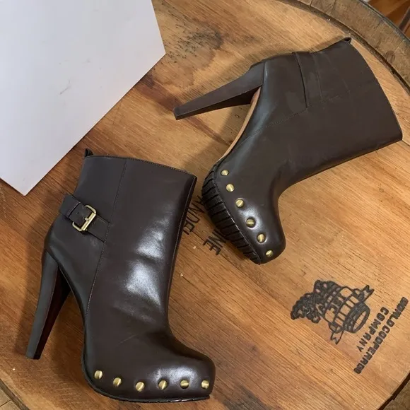 Charles David NIB Biff Brown Leather High Heel Stud Buckle Platform Boots 6.5 B