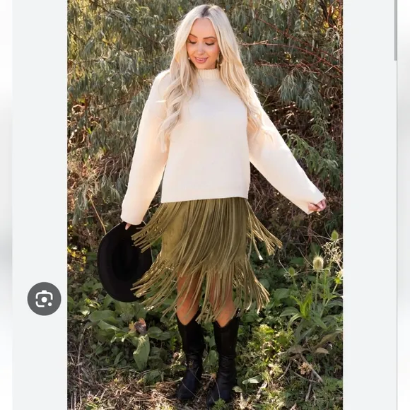 Chelsea &amp; Violet Faux Suede Tiered Fringe Skirt, L, Tan