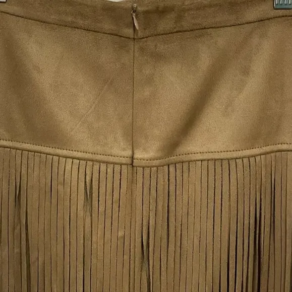 Chelsea &amp; Violet Faux Suede Tiered Fringe Skirt, L, Tan