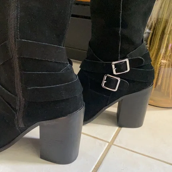Chelsea and Violet Vicki Boots.