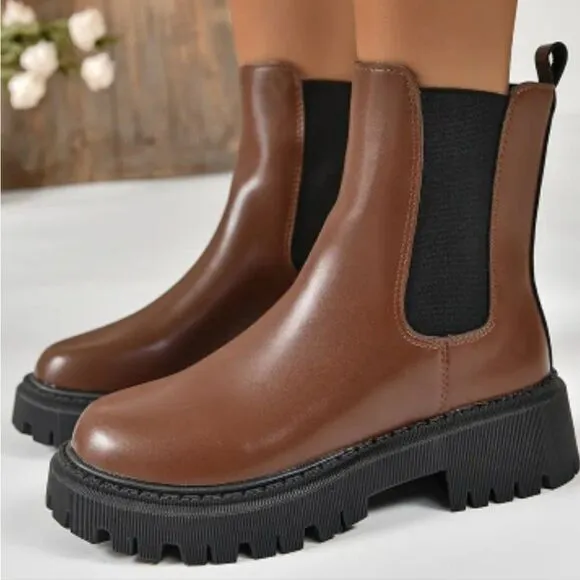Chelsea Chunky brown boots sz 8