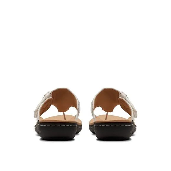 Clarks Laurieann Arla Slouched Style Thong White Sandals Women’s Size 6.5 M New