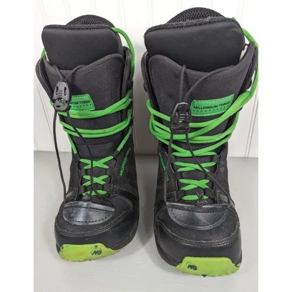 Classic Fit Snowboard Snow Boots Black &amp; Green Millennium Three M3 Size‎ US JR 6