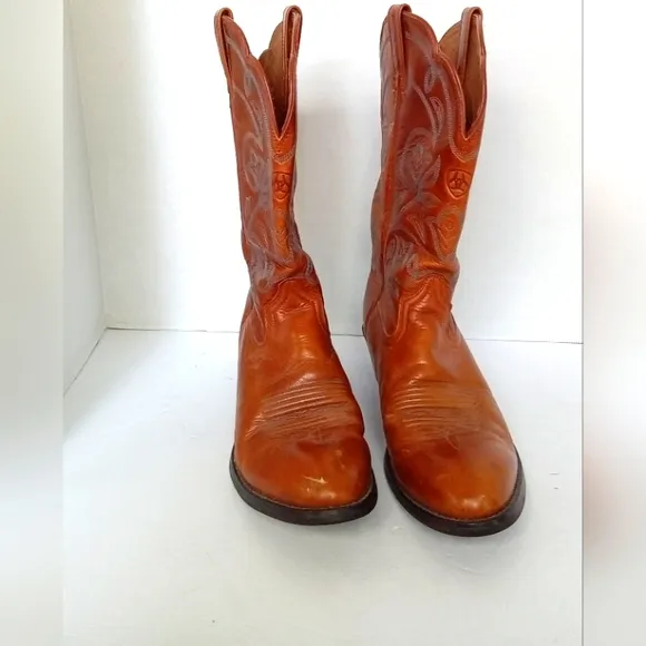 Classic Western Cowboy Boots Cognac Brown Leather‎ Embroidered Traditional Style
