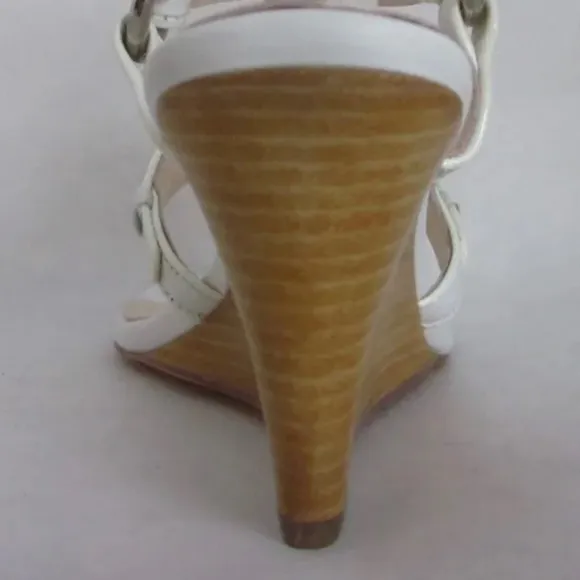 COACH Harper Sandals White Genuine Leather Silver Studded Details Wedge Sz. 8