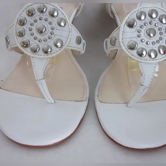 COACH Harper Sandals White Genuine Leather Silver Studded Details Wedge Sz. 8