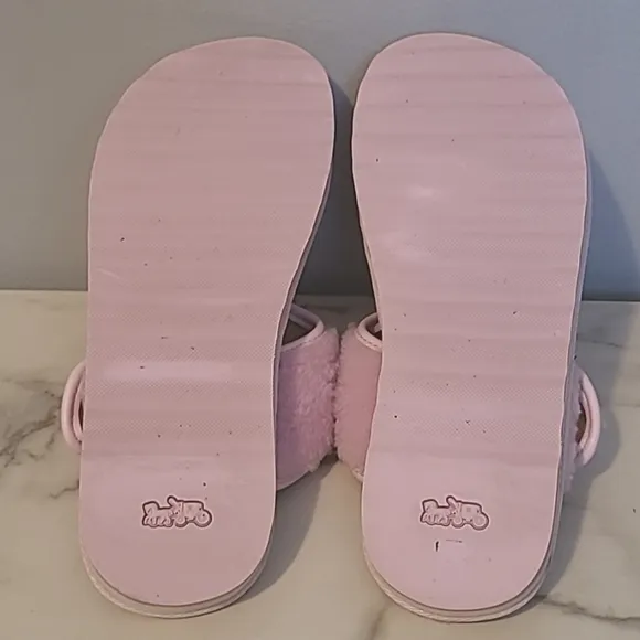 Coach Hollie Pale Pink Shearling Fuzzy Flip Flop Slip-on Sandals Women's 8.5