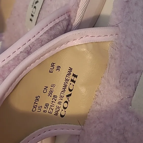 Coach Hollie Pale Pink Shearling Fuzzy Flip Flop Slip-on Sandals Women's 8.5