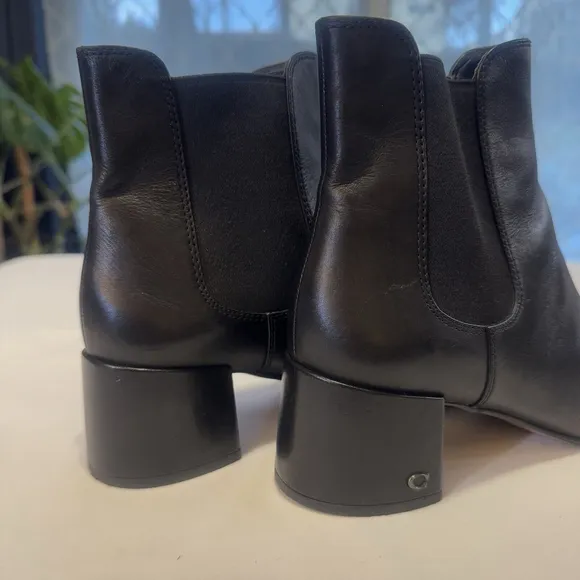 Coach Side Gore Leather Ankle Boots Chelsea Black Size:9.5 Chunky Block Heel