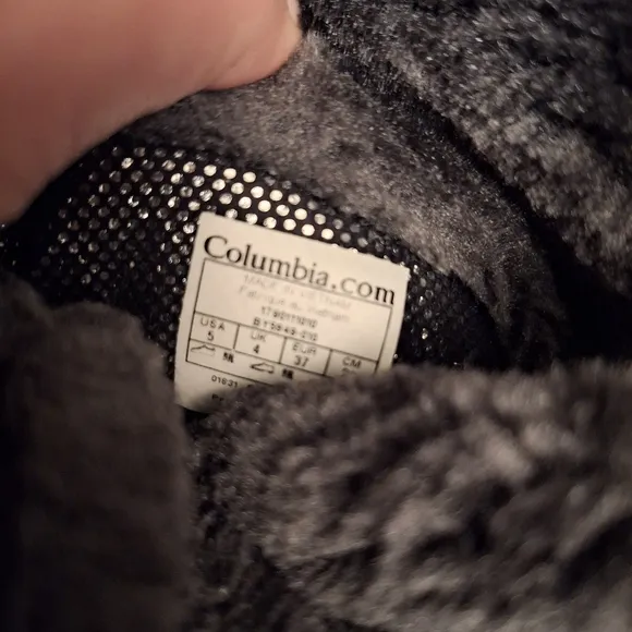 Columbia snow boots