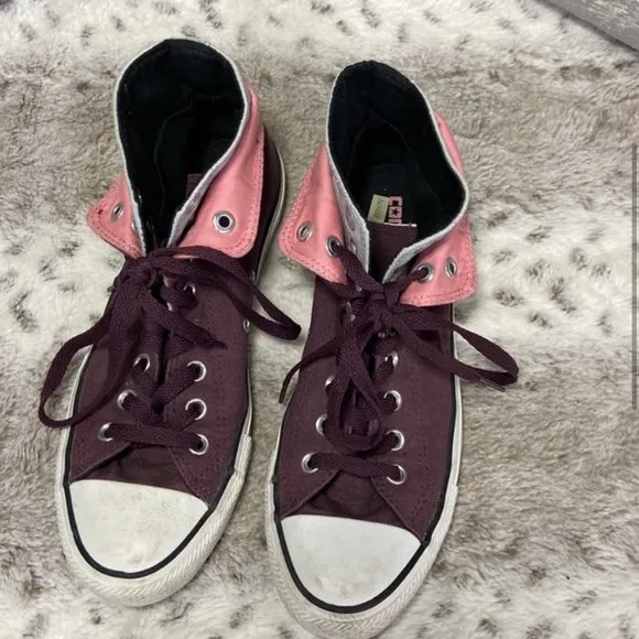 Converse All Star high tops sneakers teen girls size 7 pink purple sporty skater