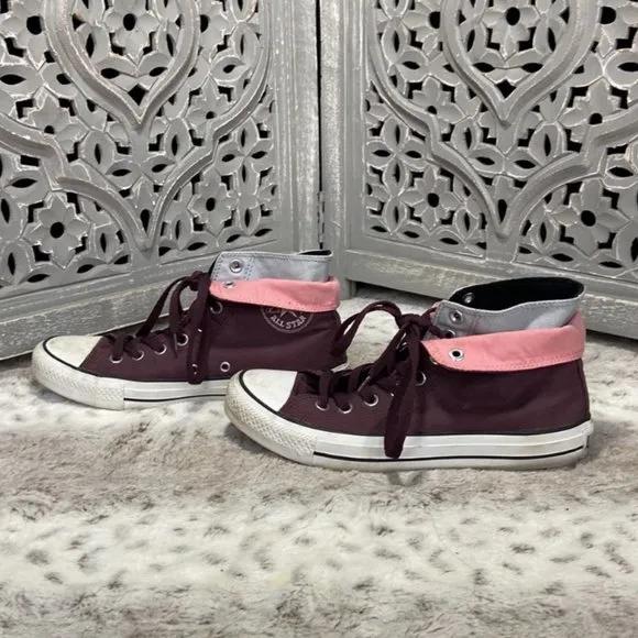 Converse All Star high tops sneakers teen girls size 7 pink purple sporty skater