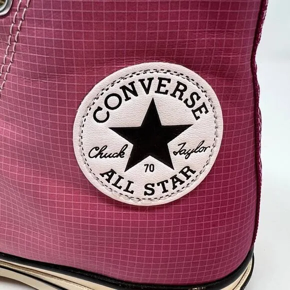 Converse Chuck Taylors 70 High Top Sneaker Shoes Women's Size 10 Primaloft
