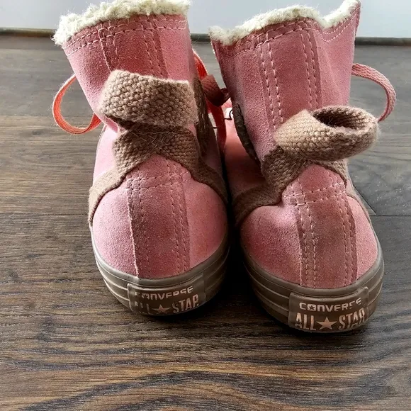 Converse Pink High-Top Kids Sneakers Sz 4