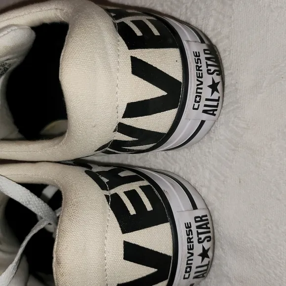 Converse shoes sneakers canvas off-white black letters sz 8