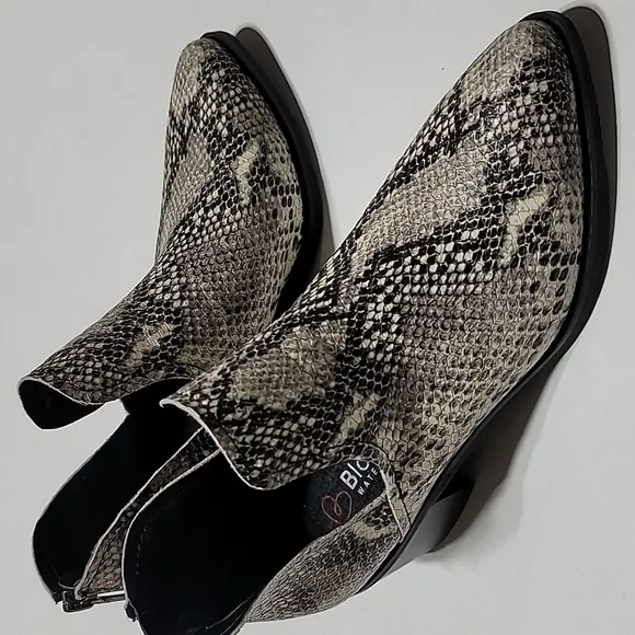 COPY - BLONDO SZ 7.5M WESTERN SNAKESKIN ANKLE BOOTS WATERPROOF COWBOY POINTY TO…