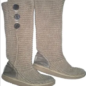 COPY - Ugg boots tan classic three button cardy