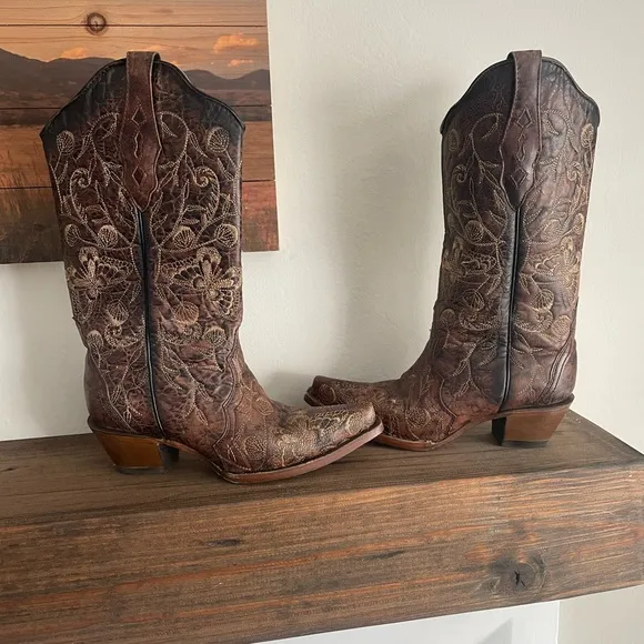 Corral Brown Heeled Boots with Intricate Embossed Design