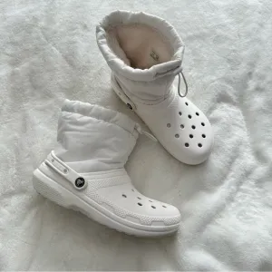 CROCS Classic Lined Neo Puff Boots White Women’s Size 10
