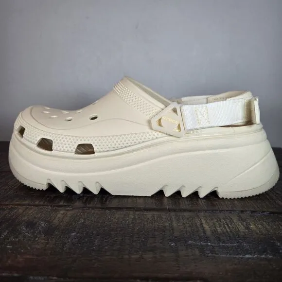 Crocs Hiker Xscape Clog Womens Size 10 Mens 8 Hiking Sandals Shoes Cream Yellow