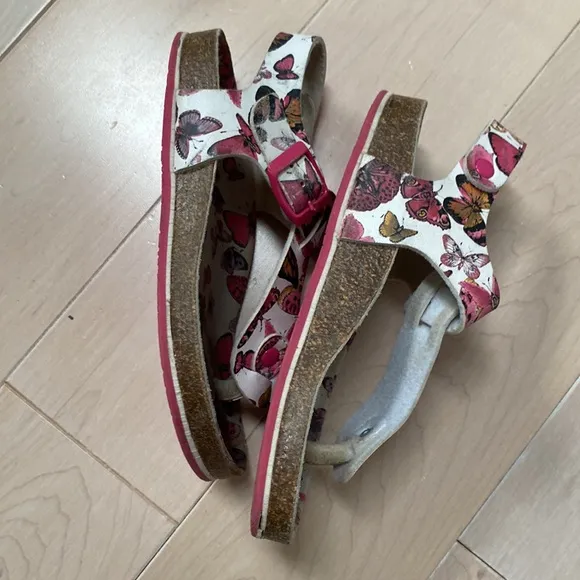 D&amp;G Dolce &amp; Gabanna girls leather sandals 31