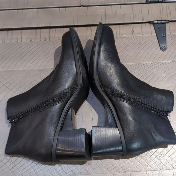 Danielle Journey Y2K 90s Black Leather Square Toe Block Heel Ankle Boots Sz 10