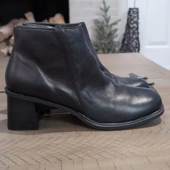 Danielle Journey Y2K 90s Black Leather Square Toe Block Heel Ankle Boots Sz 10
