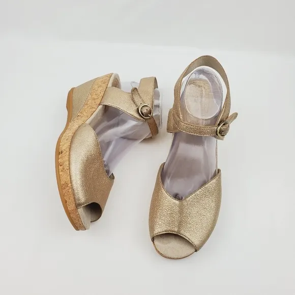 Dansko Charlotte cork grain leather sandals