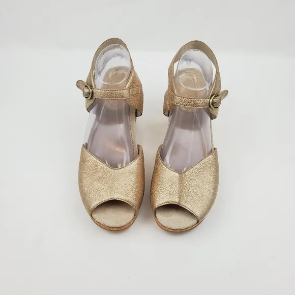 Dansko Charlotte cork grain leather sandals