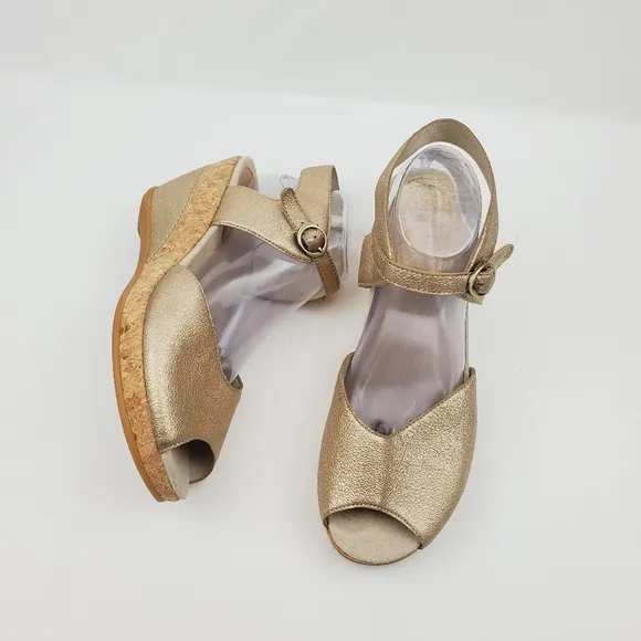 Dansko Charlotte cork grain leather sandals