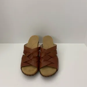 Dansko leather studded slide sandals women’s size 39(US 8.5-9)
