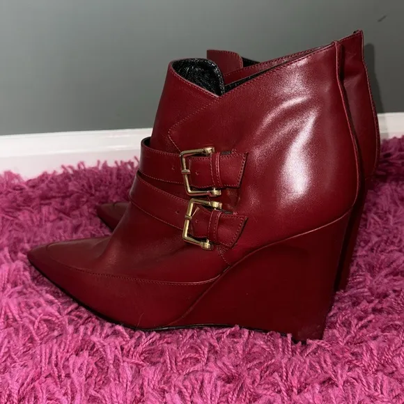 Derek Lam Marta Buckle Leather Wedge Bootie in Carnelian Holiday Red 8.5 Boots