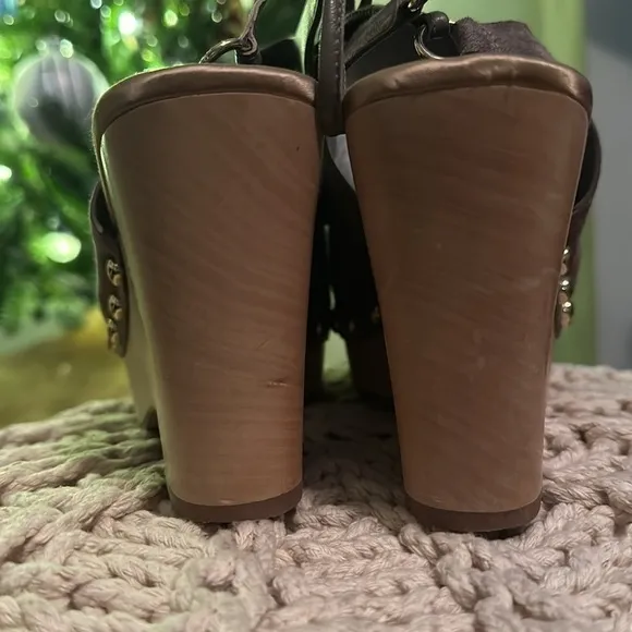 Diane Von Furstenberg Bali Ankle Tie Peep Toe Wedge Studded Shoes Womens 9.5