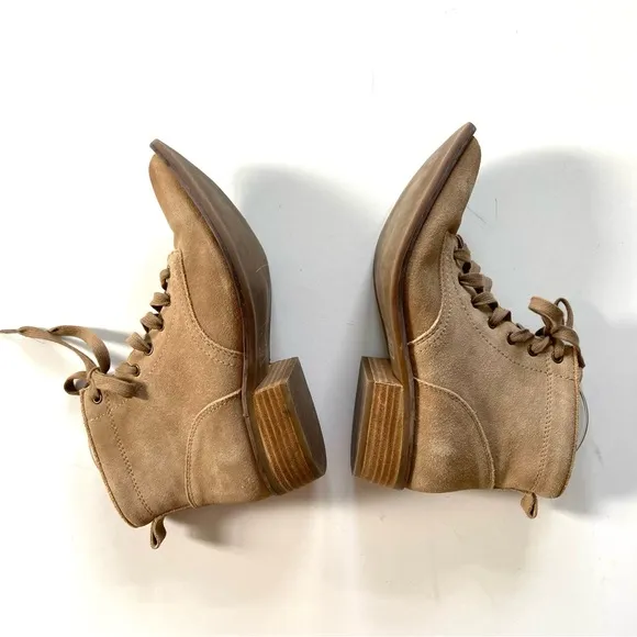Dingo Natural Genuine Leather Suede Heeled Green Acres Lace-Up Ankle Boot