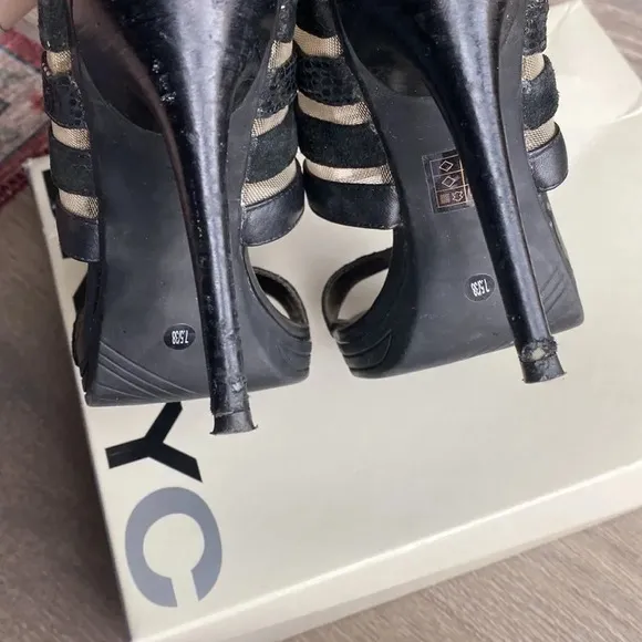 DKNYC SASHA leather sandals with mesh details