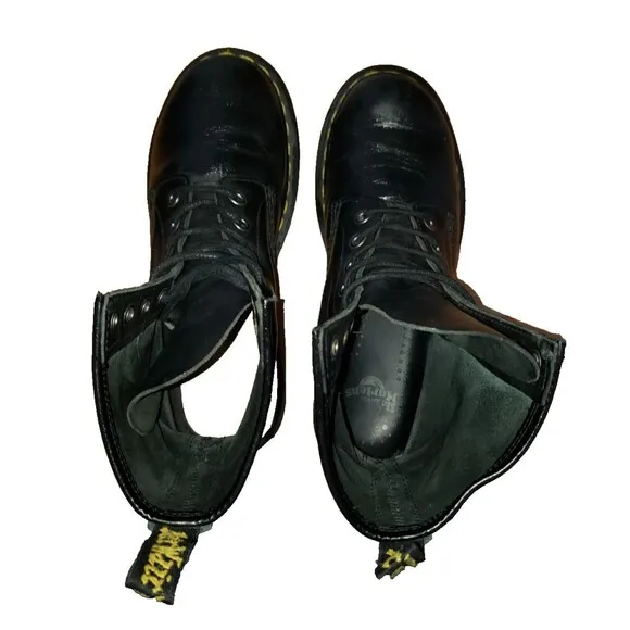 Doc Dr. Martens AirWair 11821 Combat Boots Black Leather Women's Size 7