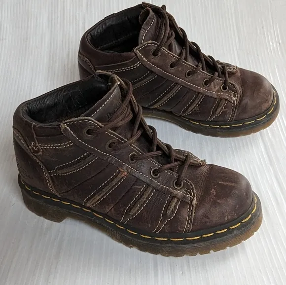 DOC MARTENS 12305 chunky chonky lace-up high top brown leather boots size 6