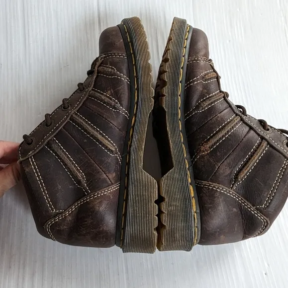 DOC MARTENS 12305 chunky chonky lace-up high top brown leather boots size 6