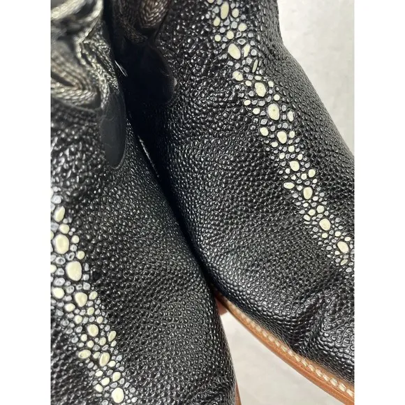 Dos De Oro Black Stingray Pointed Toe Western Boots Size‎ 7.5 Horse embroidered