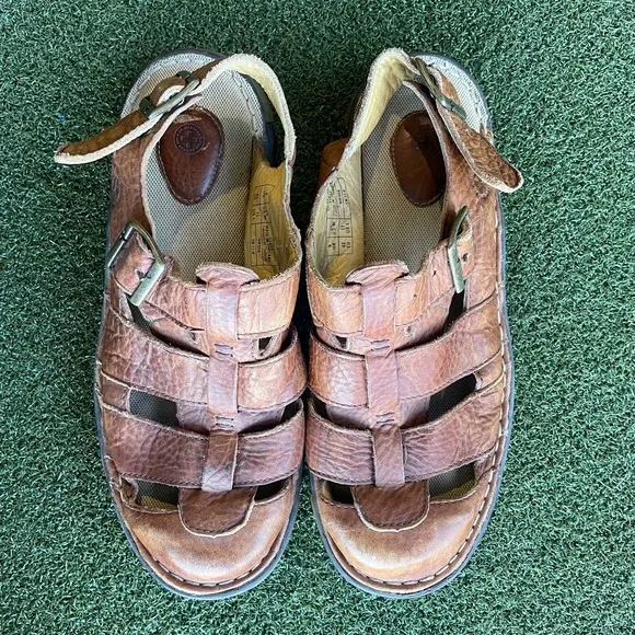 Dr. Doc Martens Brown Leather Fisherman Sandals Distressed Mens Size 10