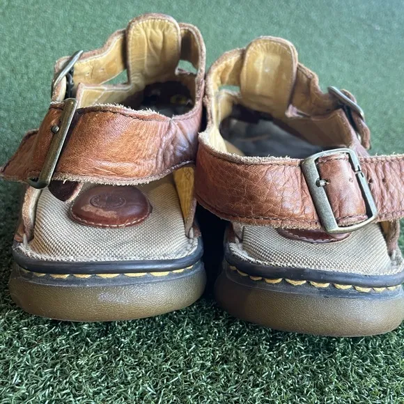 Dr. Doc Martens Brown Leather Fisherman Sandals Distressed Mens Size 10