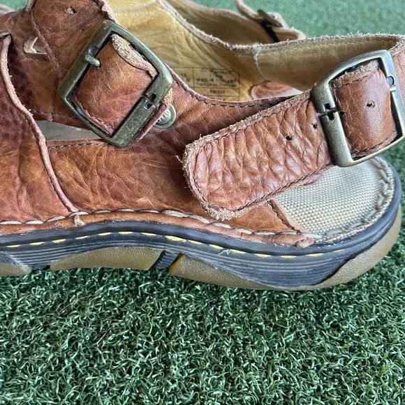 Dr. Doc Martens Brown Leather Fisherman Sandals Distressed Mens Size 10
