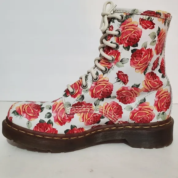 Dr Doc Martens Valentine Rose leather vtg 90s rare lace up combat boots 6