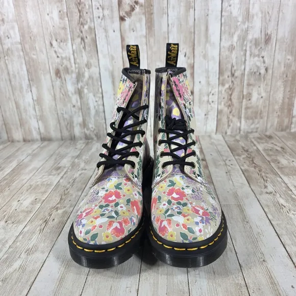 Dr. Martens 1460 Floral Combat Boots Colorful Flowers Print Womens US 8