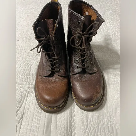 Dr. Martens 1460 Leather Boots size 11