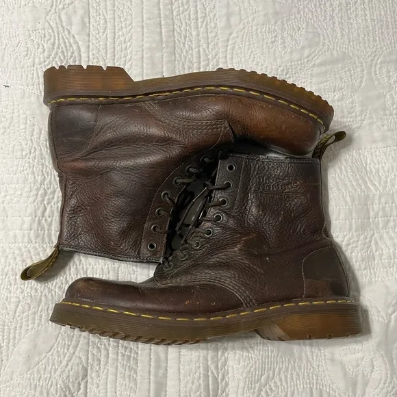 Dr. Martens 1460 Leather Boots size 11