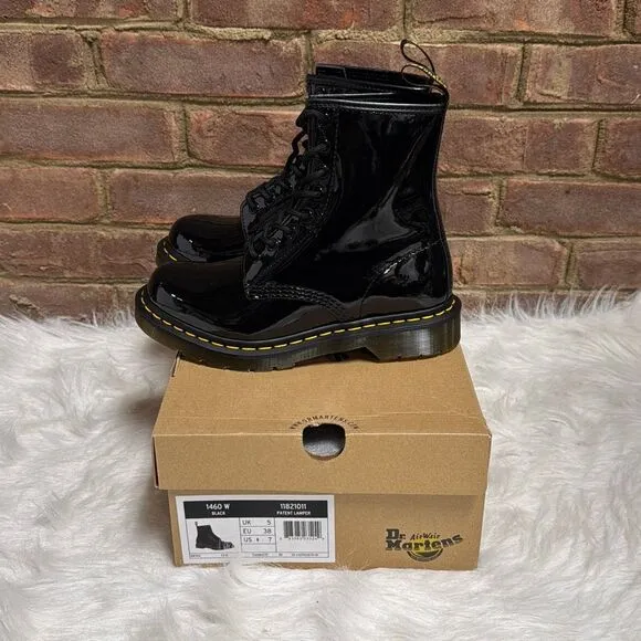 Dr. Martens 1460 Women's Black Patent Leather Lace Up Boots Size 7 NEW