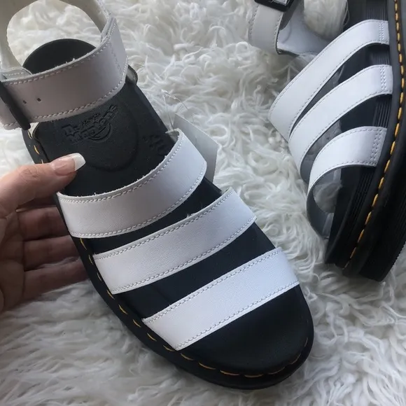 DR. MARTENS BLAIRE SANDALS WHITE HYDRO LEATHER SIZE 8